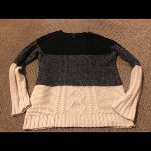 Forever 21 block colored women’s sweater